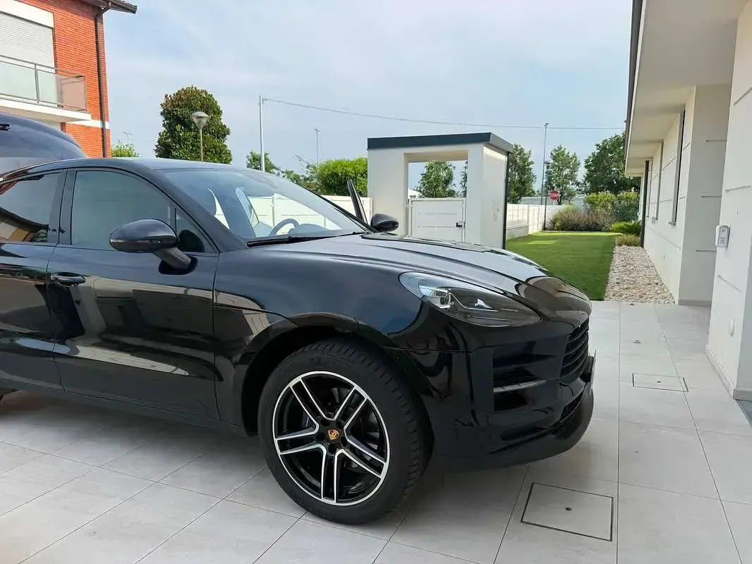 Usata Porsche Macan 245 CV (180 kW) 2020 Nero SUV