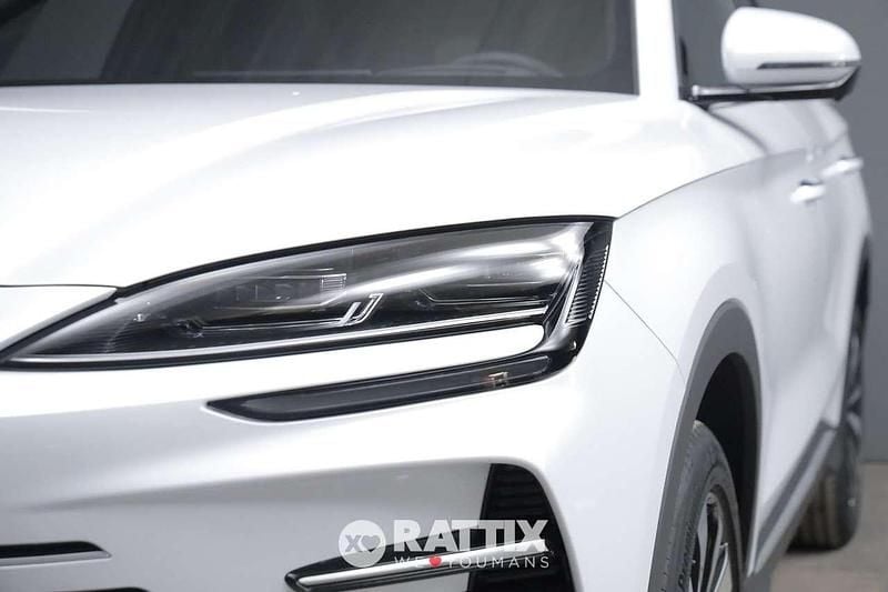 Nuova BYD Seal U Boost 98 CV (72 kW) 2026 Snow white SUV