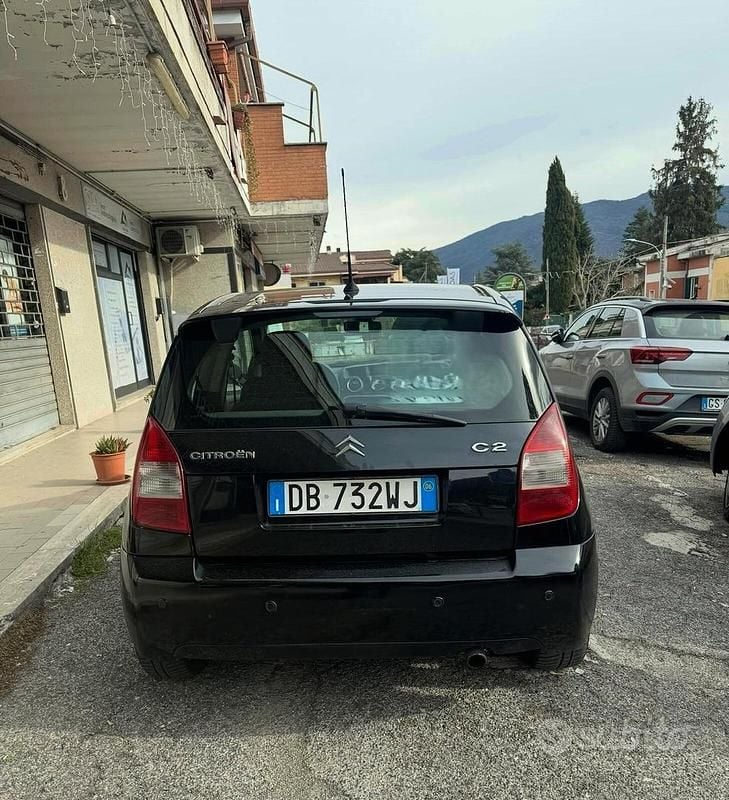 Usata Citroën C2 VTR Sport 70 CV (51 kW) 2006 Nero Utilitaria