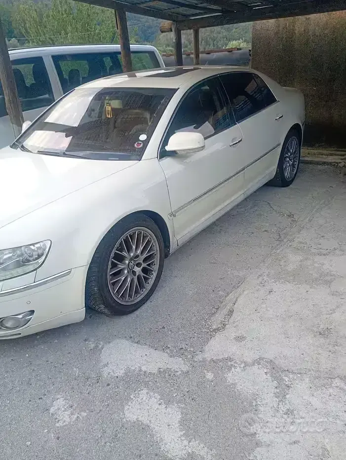 Usata VW Phaeton Individual 245 CV (180 kW) 2024 Bianco Berlina