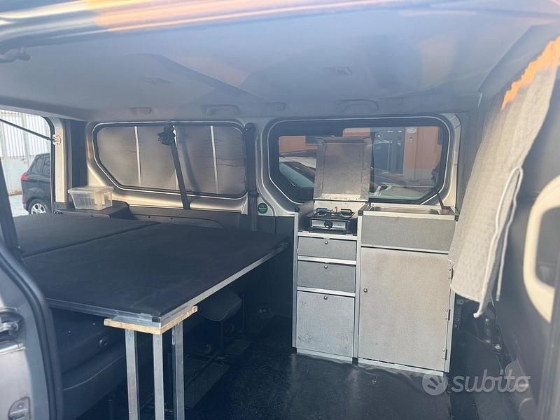 Usata Renault Trafic 125 CV (91 kW) 2016 Grigio Monovolume