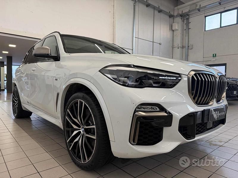 Usata BMW X5 M50 Comfort Edition 400 CV (294 kW) 2021 Bianco SUV