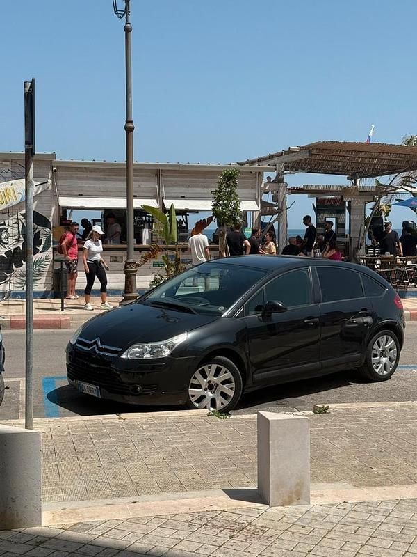 Usata Citroën C4 90 CV (66 kW) 2006 Nero Berlina