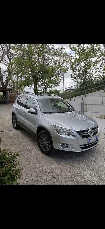 Usata VW Tiguan Sport 140 CV (102 kW) 2008 Argento SUV