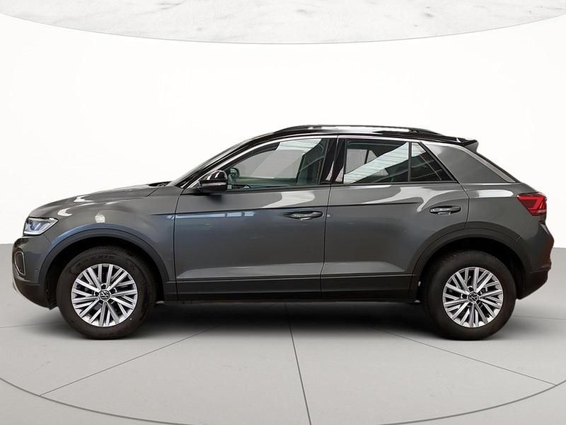 Usata VW T-Roc Life 150 CV (110 kW) 2025 Indium grey metallizzato nero SUV