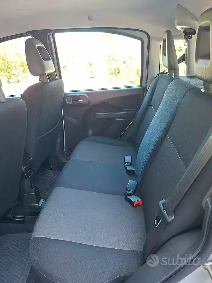 Usata Fiat Panda 75 CV (55 kW) 2011 Grigio Utilitaria