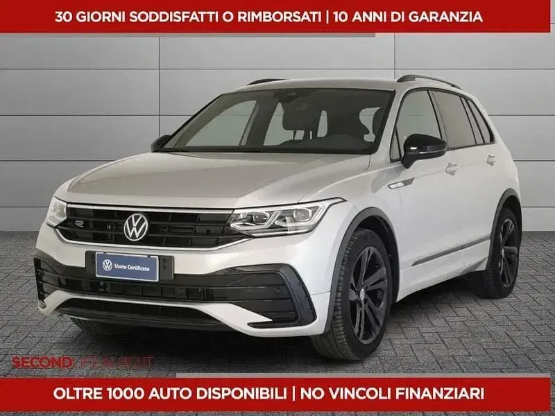 Usata VW Tiguan R-line 150 CV (110 kW) 2024 Argento SUV