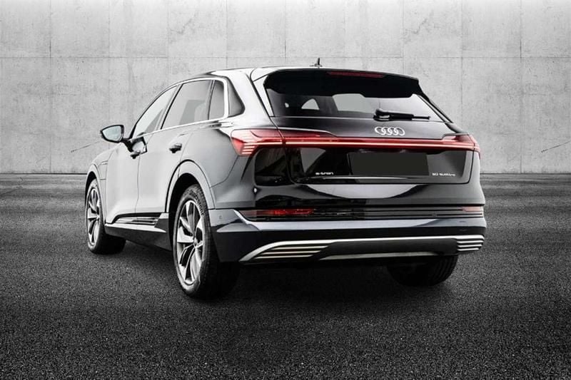 Usata Audi e-tron Business 230 kW (313 CV) 2022 Nero SUV