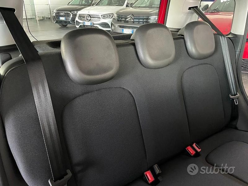 Nuova Fiat Panda 70 CV (51 kW) 2025 Rosso Berlina