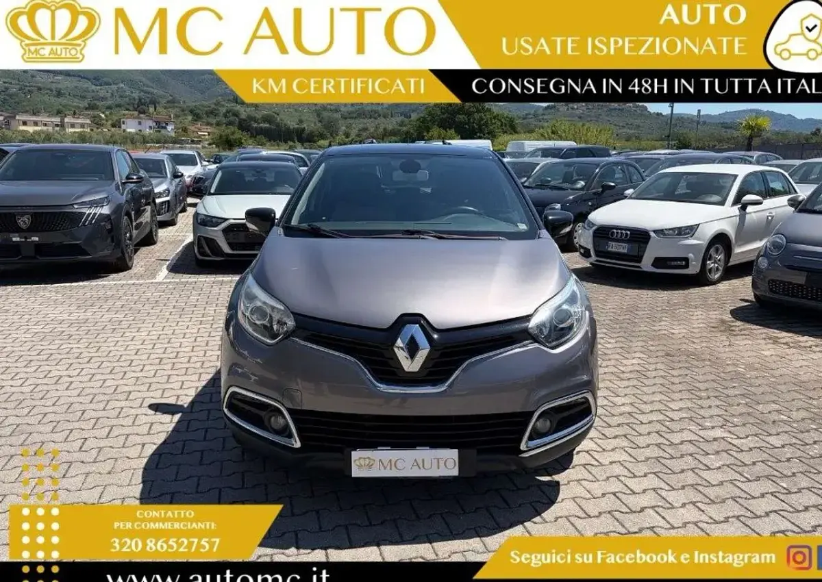 Usata Renault Captur 90 CV (66 kW) 2015 Grigio scuro SUV