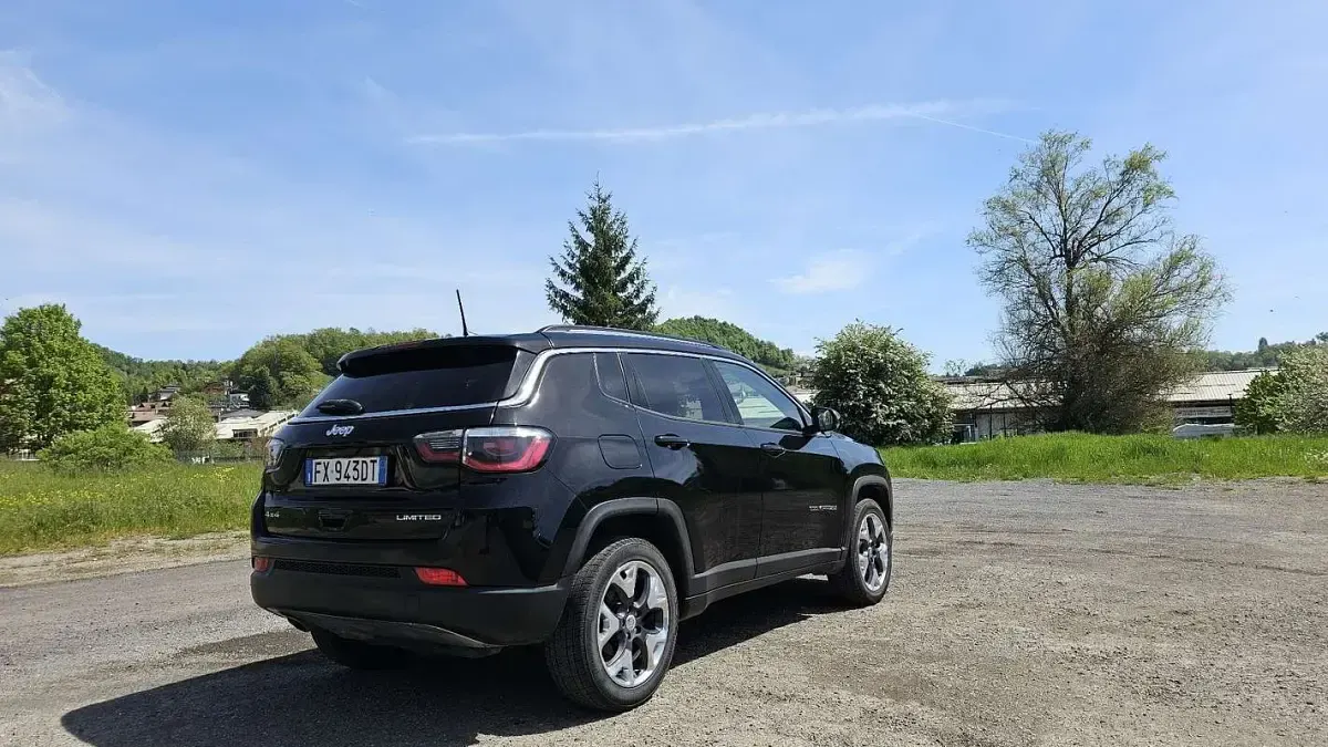 Usata Jeep Compass Limited 140 CV (102 kW) 2019 SUV
