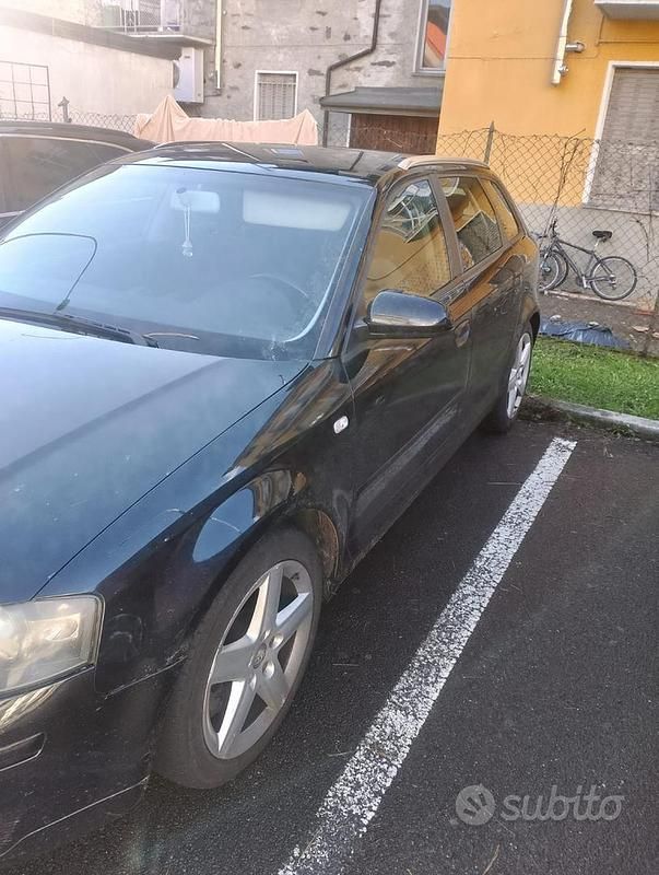 Nero Usata 2008 Audi A3 Sport Tre volumi | 2500 € (Super prezzo) - Immagine 1/4