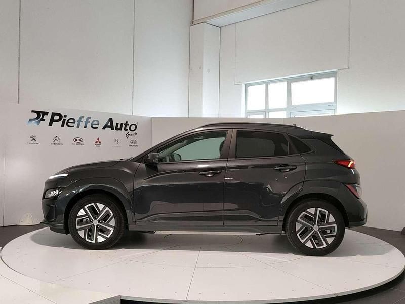 Usata Hyundai Kona 25 kW (35 CV) 2023 Dark knight SUV