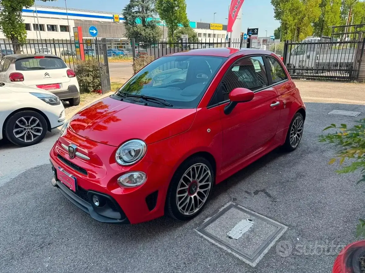 Usata Abarth 595 145 CV (106 kW) 2017 Rosso Berlina