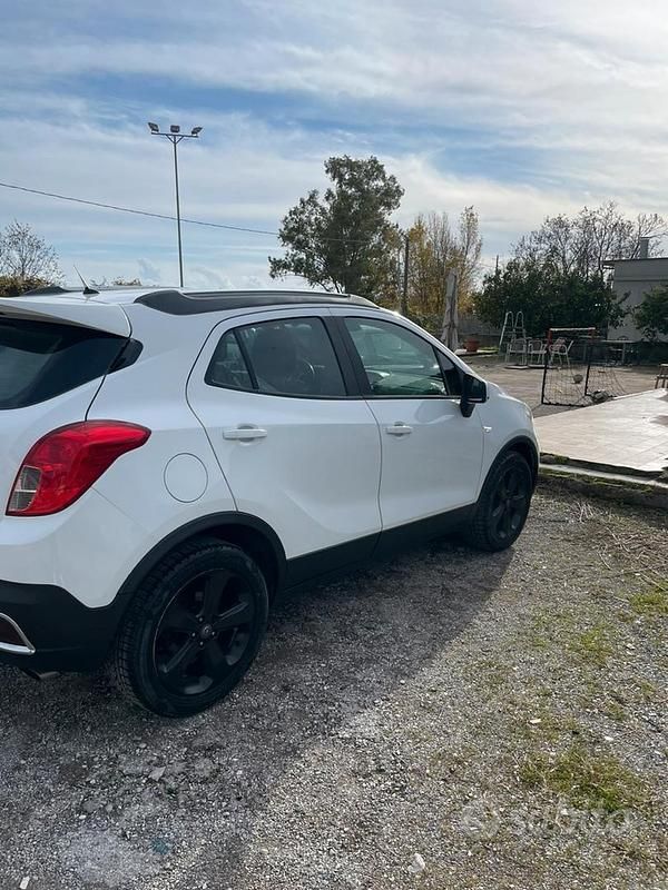 Usata Opel Mokka S 131 CV (96 kW) 2012 SUV