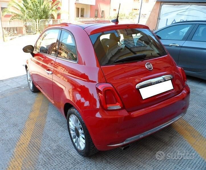 Usata Fiat 500 Lounge 70 CV (51 kW) 2020 Rosso Utilitaria