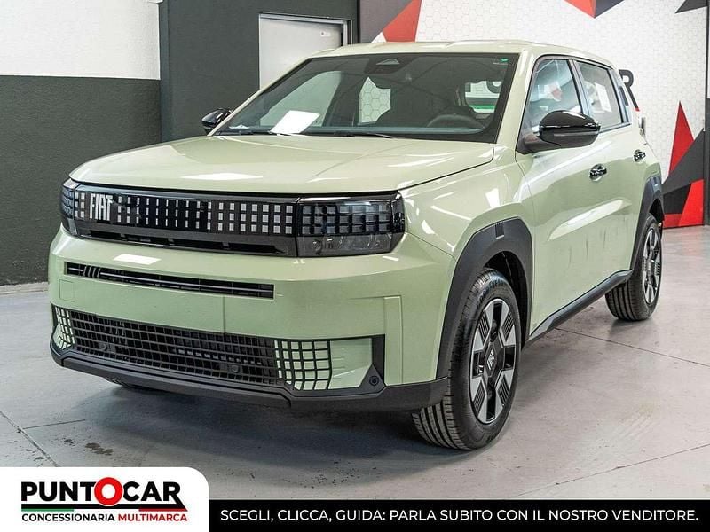 Verde Nuova 2025 Fiat Grande Panda Icon Utilitaria | 14.490 € (Super prezzo) - Immagine 1/4