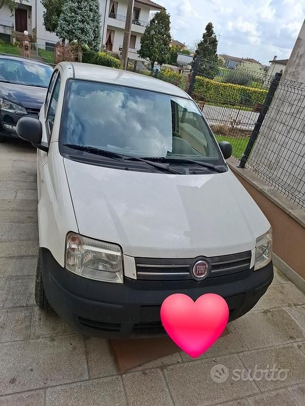 Usata Fiat Panda 69 CV (50 kW) 2010 Bianco Utilitaria
