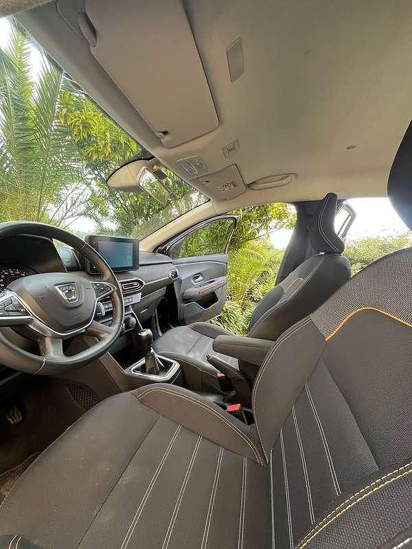 Usata Dacia Sandero Comfort 101 CV (74 kW) 2022 Berlina