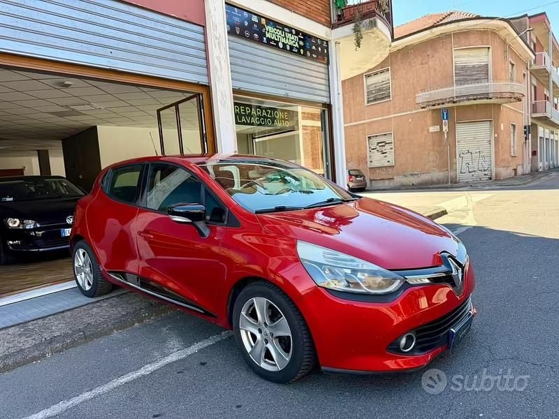 Usata Renault Clio IV 90 CV (66 kW) 2013 Rosso Berlina