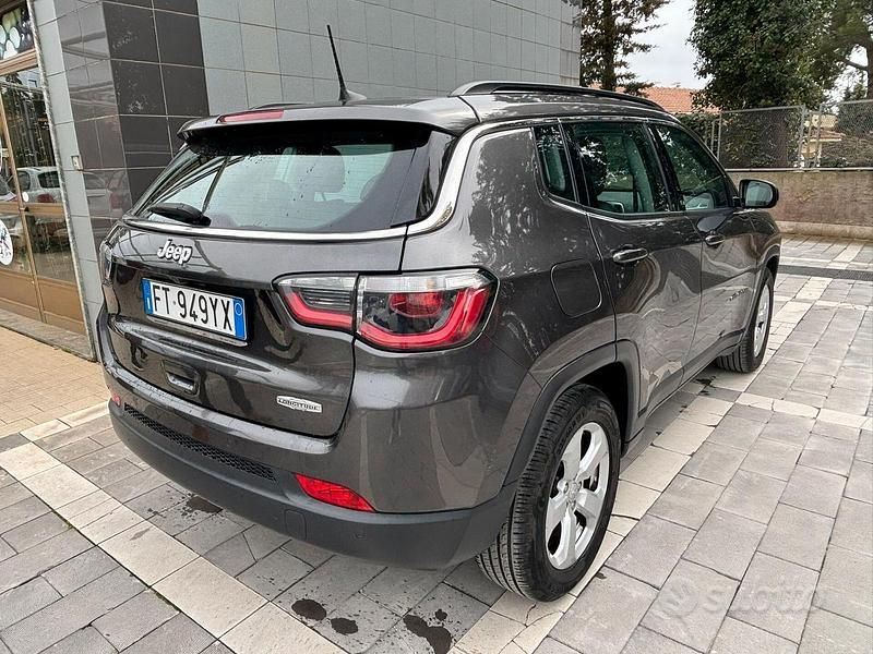 Occasion Jeep Compass Limited 120 ch (88 kW) 2019 Gris SUV