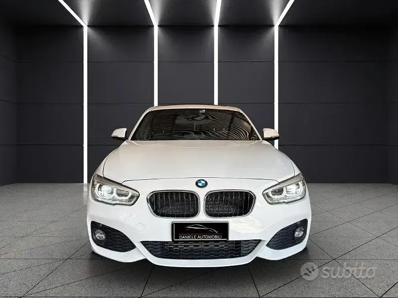 Usata BMW 116 Sport Line 116 CV (85 kW) 2017 Bianco Utilitaria