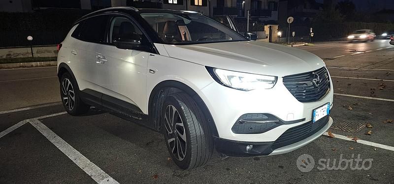 Usata Opel Grandland X 130 CV (95 kW) 2019 Bianco SUV