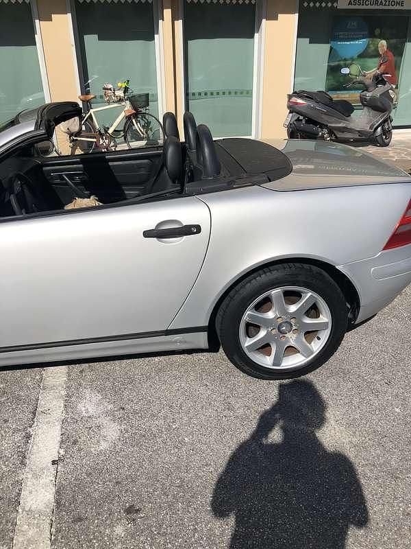 Usata Mercedes SLK200 192 CV (141 kW) 1998 Cabrio