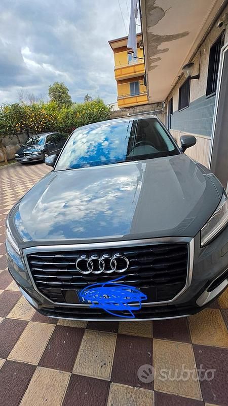 Usata Audi Q2 116 CV (85 kW) 2018 Grigio SUV
