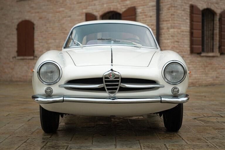 Usata Alfa Romeo Giulia Sprint Edizione Speciale 112 CV (82 kW) 1964 Bianco Coupé