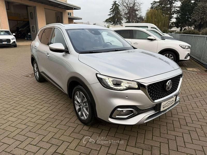 Usata MG HS Luxury 162 CV (119 kW) 2023 Argento SUV