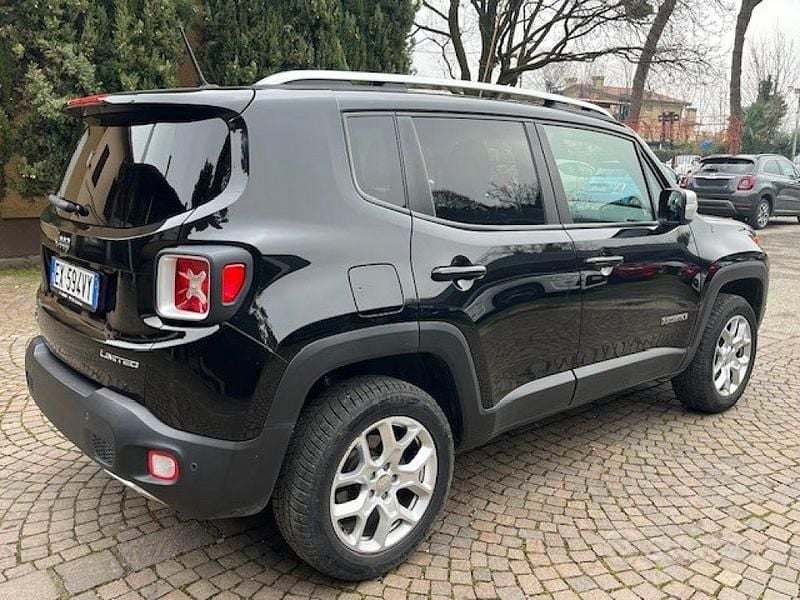 Usata Jeep Renegade Limited 140 CV (102 kW) 2014 Nero SUV