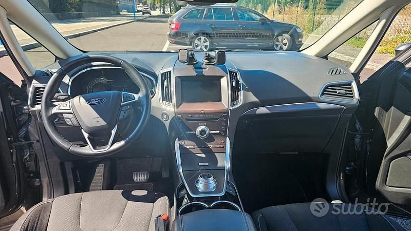 Usata Ford S-MAX S 150 CV (110 kW) 2020 Grigio Monovolume