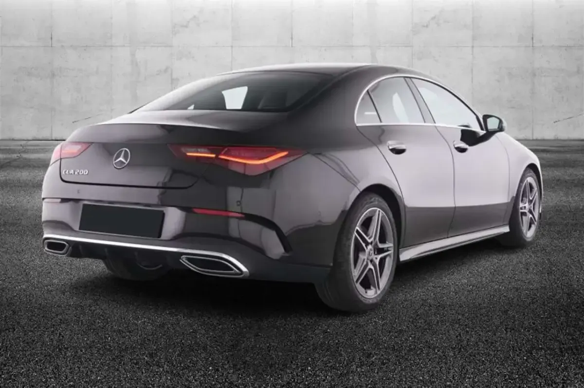 Usata Mercedes CLA200 Advanced Plus 163 CV (119 kW) 2025 Nero Berlina