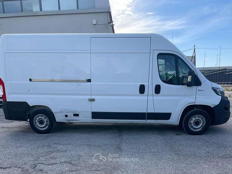 Usata Fiat Ducato 33 120 CV (88 kW) 2021 Bianco Furgone