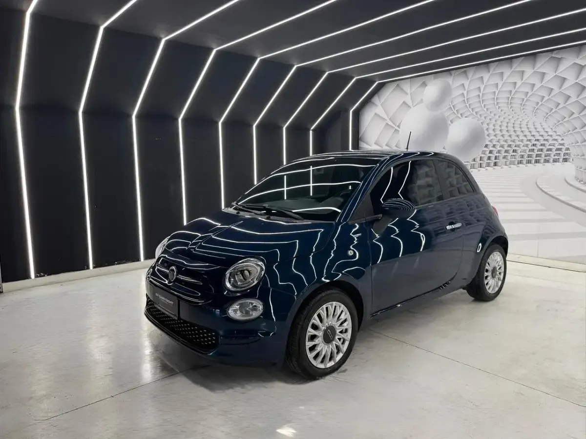 Usata Fiat 500 Lounge 69 CV (50 kW) 2020 Blu Utilitaria