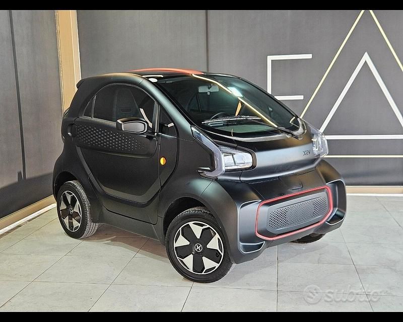 Usata XEV Yoyo 7 kW (10 CV) 2022 Nero Utilitaria