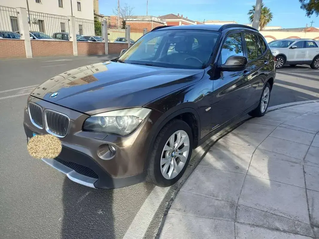 Usata BMW X1 143 CV (105 kW) 2011 SUV