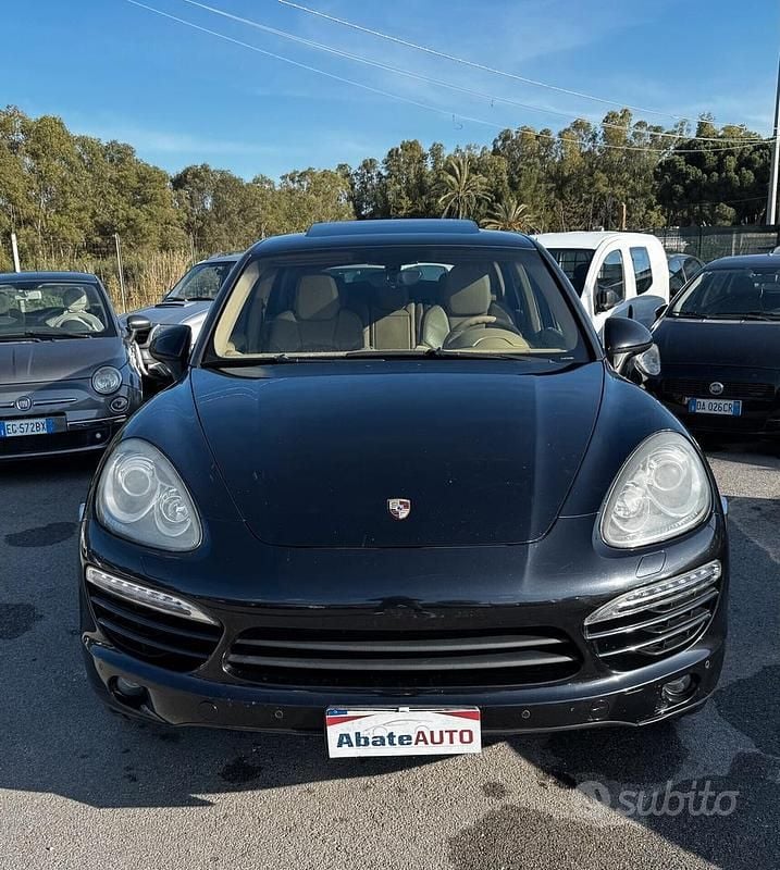 Usata Porsche Cayenne 2012 Nero SUV
