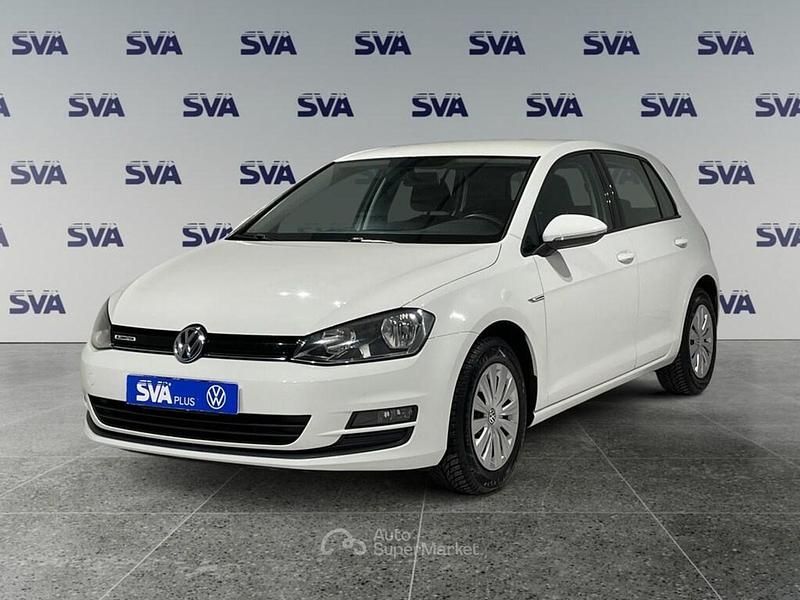 Bianco Usata 2015 VW Golf Trendline Tre volumi | 8500 € (Super prezzo) - Immagine 1/4