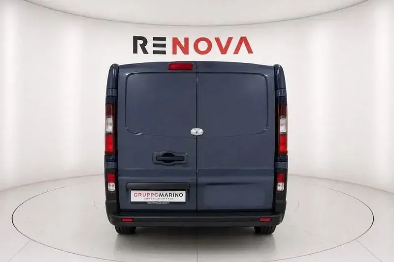 Usata Renault Trafic 131 CV (96 kW) 2022 Grigio Monovolume