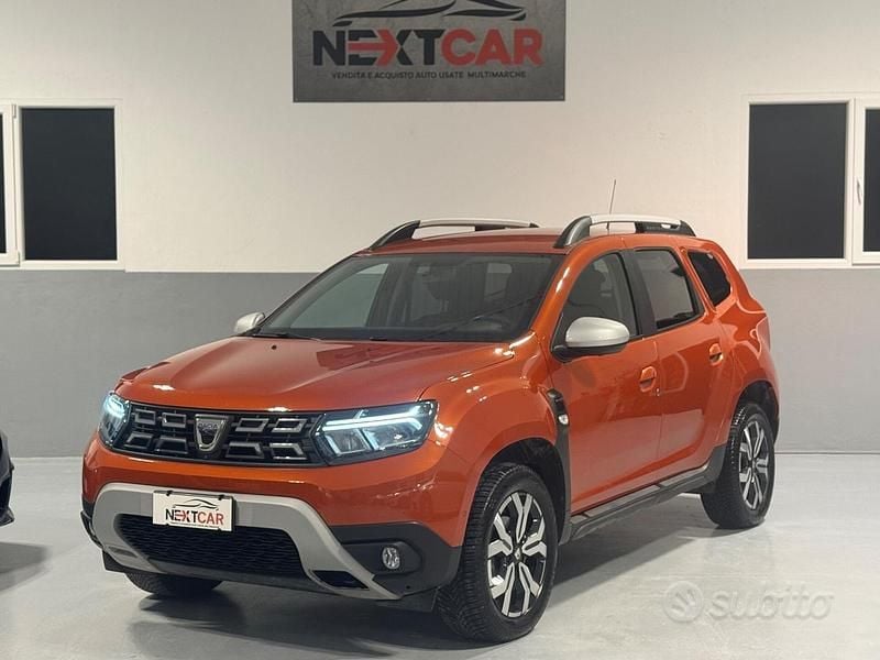 Usata Dacia Duster Prestige 115 CV (84 kW) 2022 Arancione SUV