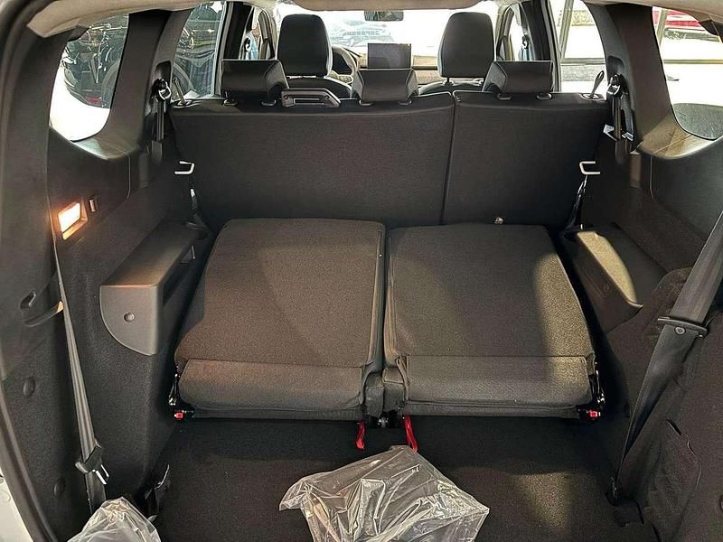 Nuova Dacia Jogger Expression 156 CV (114 kW) 2026 Bianco Monovolume