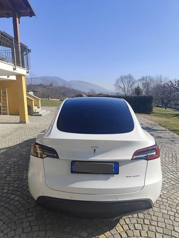 Usata Tesla Model Y 378 kW (514 CV) 2021 Bianco SUV