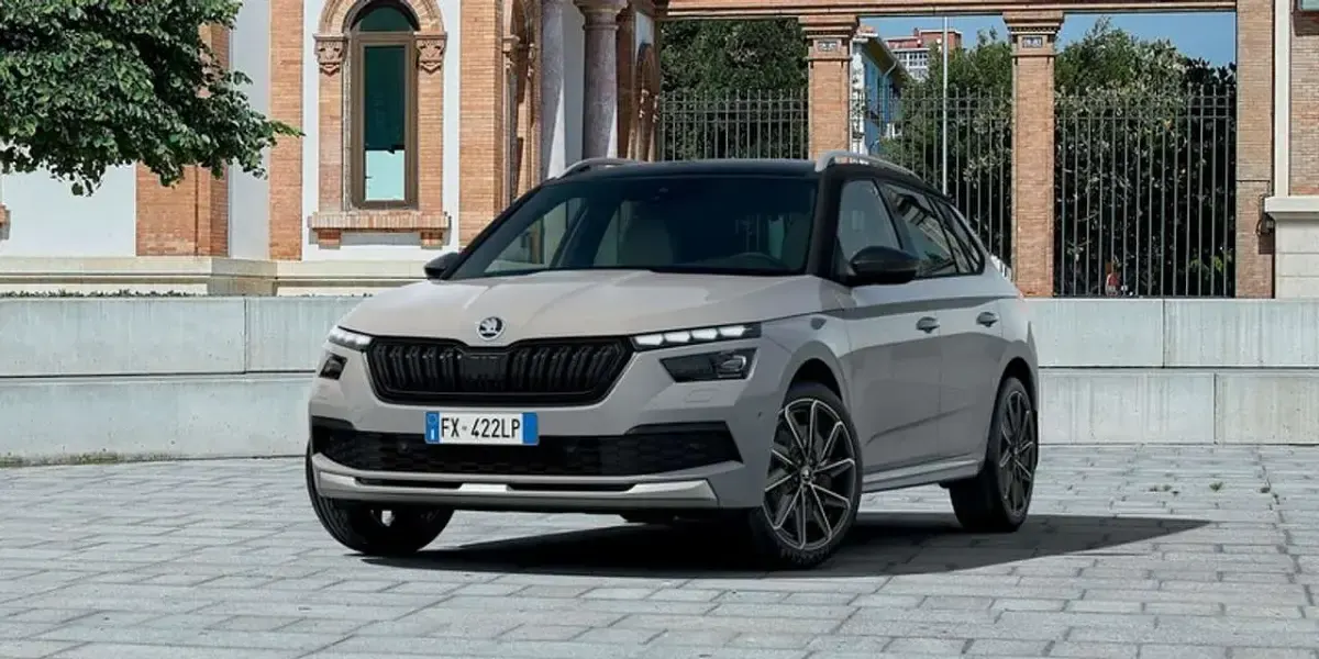 Usata Skoda Kamiq Monte Carlo 150 CV (110 kW) 2024 Argento SUV