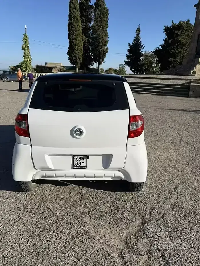 Usata Aixam City 2011 Bianco Utilitaria