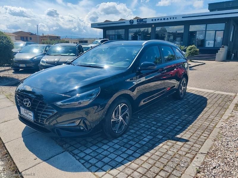 Nero Usata 2021 Hyundai i30 Prime Station wagon | 16.500 € (Buon prezzo) - Immagine 1/4