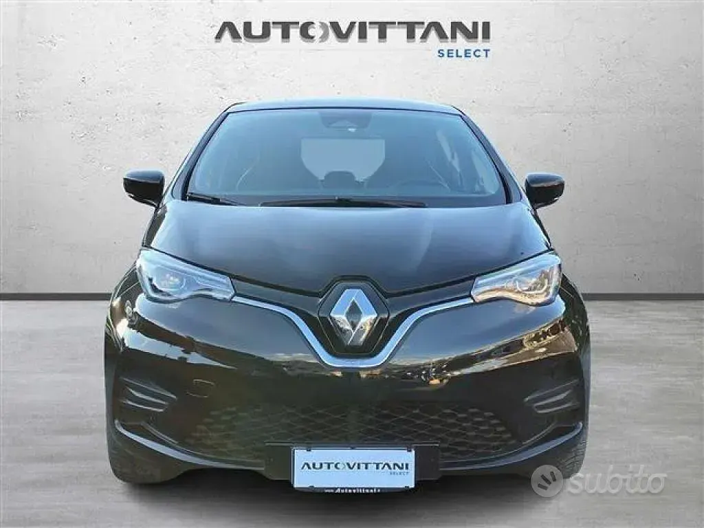 Usata Renault Zoe Zen 100 kW (136 CV) 2021 Nero Utilitaria