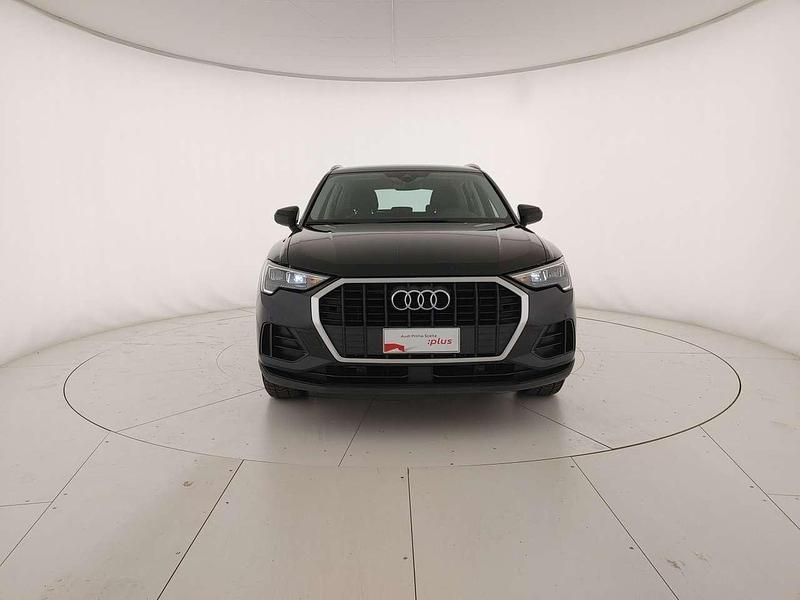 Usata Audi Q3 150 CV (110 kW) 2020 Nero mito metallizzato SUV
