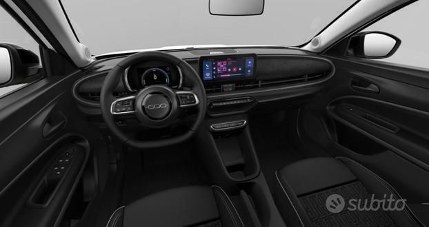 Nuova Fiat 600 100 CV (73 kW) 2025 SUV